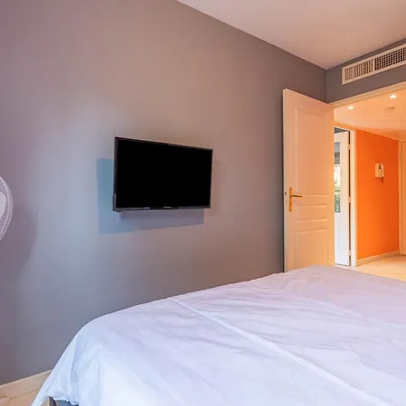 Joli 35m² Proche Centre Piscine * Cavalaire-sur-Mer