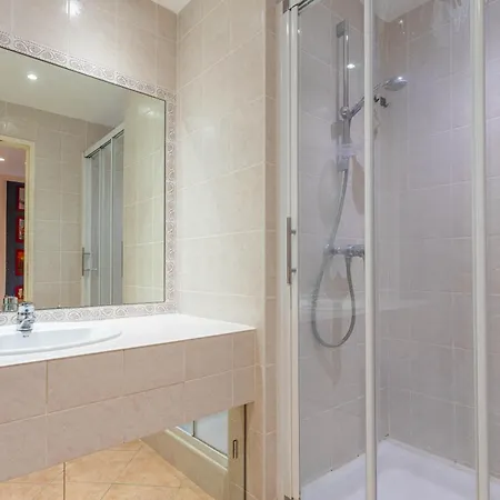Joli 35m² Proche Centre Piscine *
